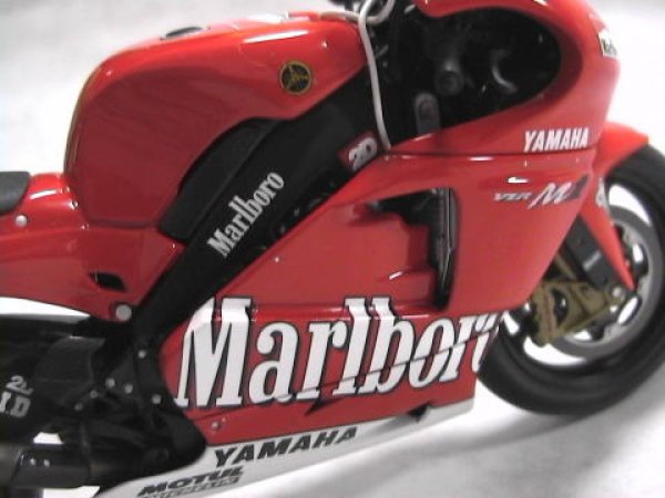 画像1: 1/12YZR M1用マルボロデカール (1)