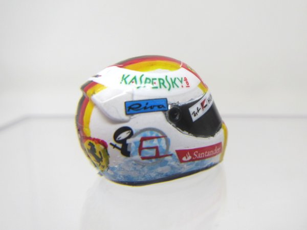 画像6: 1/20フェラーリSF70Hロゴ&ヘルメットデカール (6)