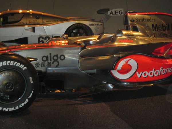 画像5: 1/8マクラーレンMP4/23カウルロゴセットデカール (5)